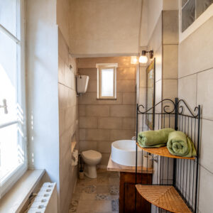 Łazienka w Apartamencie Minela – nocleg we Włoszech