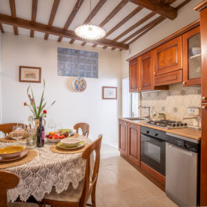 Kuchnia w Apartamencie Minela – nocleg w Umbrii